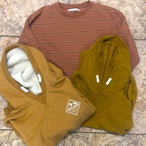 2 hoodies H&M and one Zara size 12/14